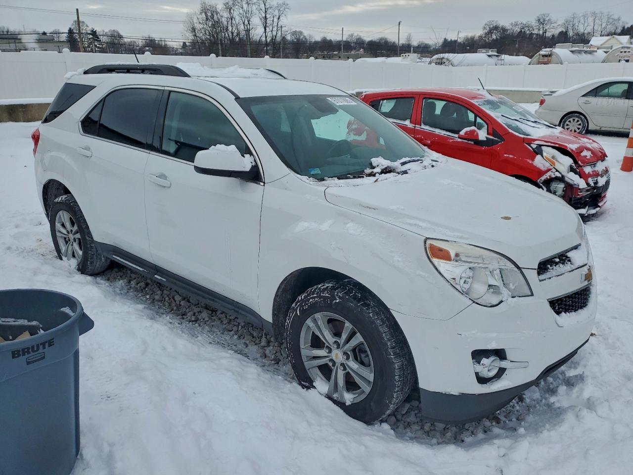 2015 CHEVROLET EQUINOX LT photo 4
