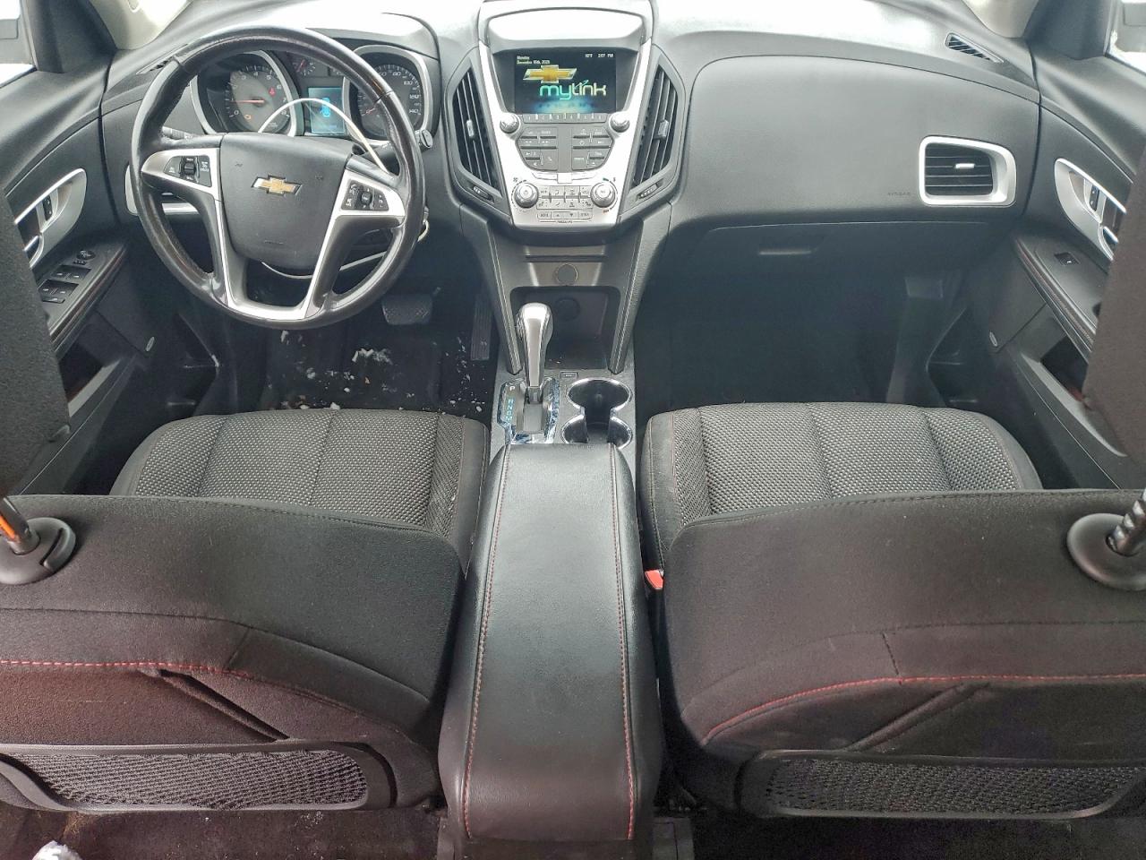 2015 CHEVROLET EQUINOX LT photo 8