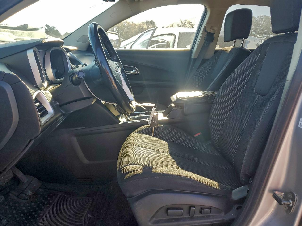 2017 CHEVROLET EQUINOX LT photo 7
