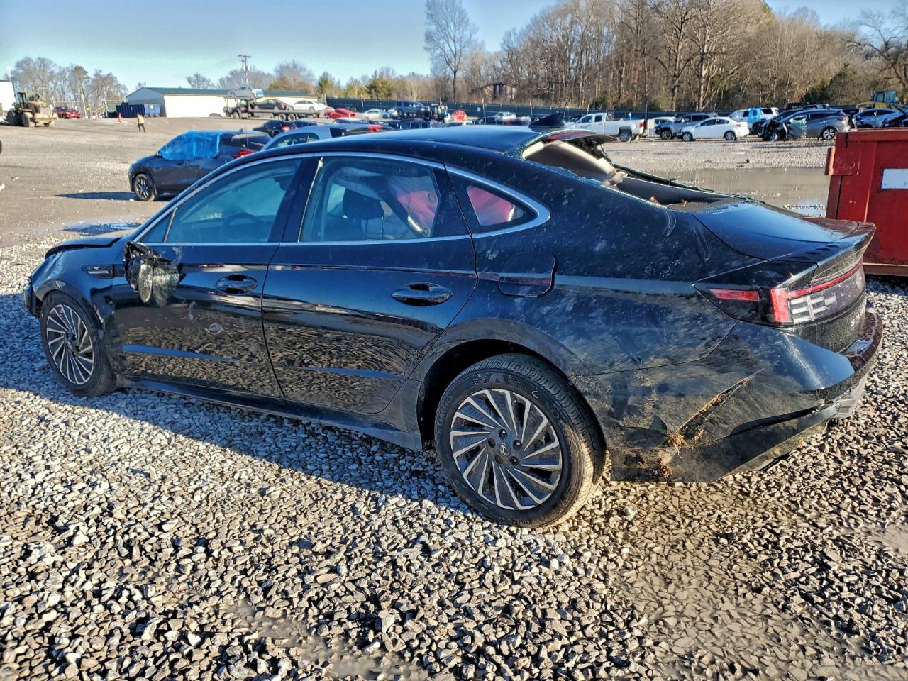 2024 HYUNDAI SONATA HYBRID photo 2