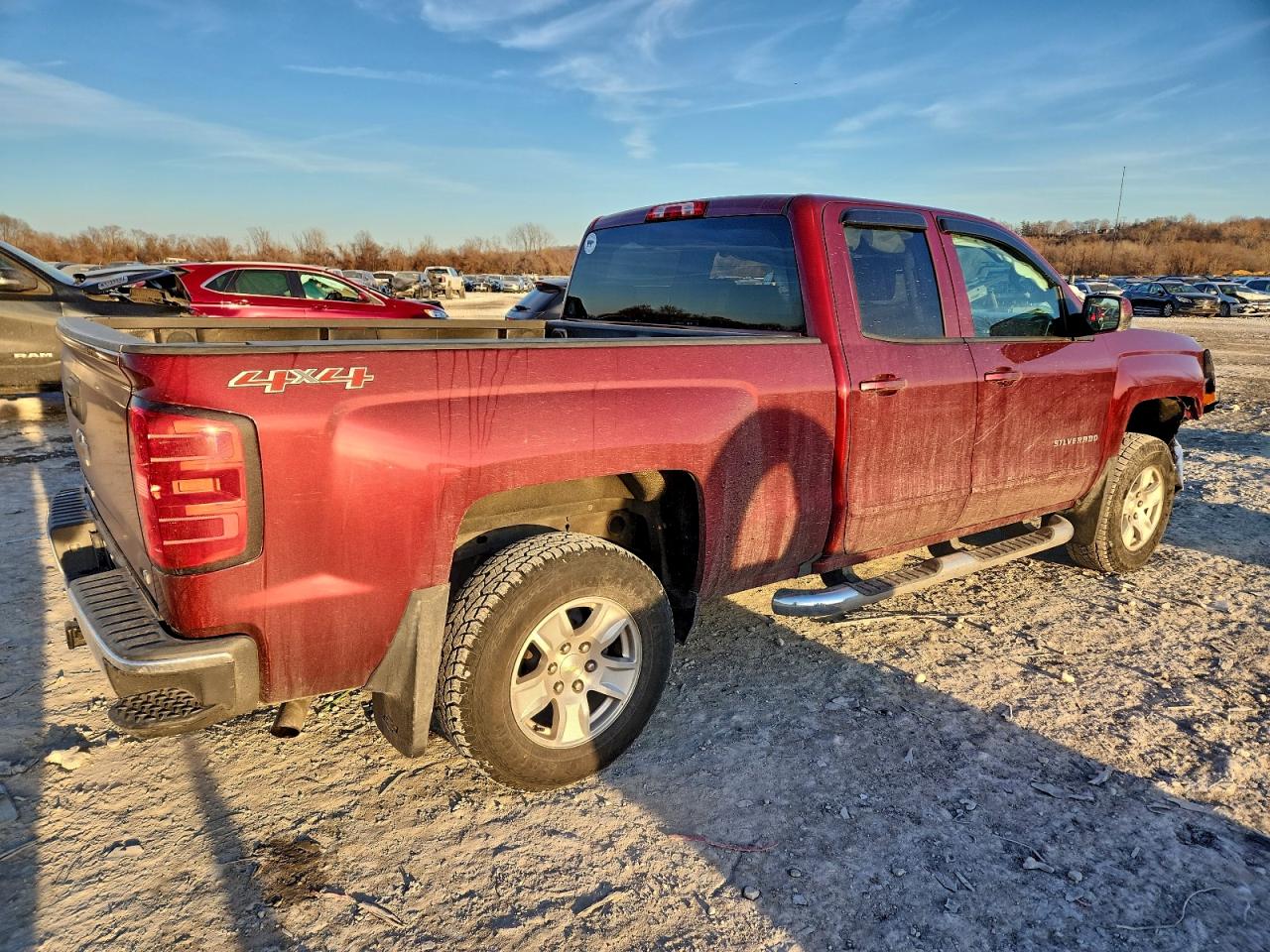 2017 CHEVROLET SILVERADO K1500 LT photo 7