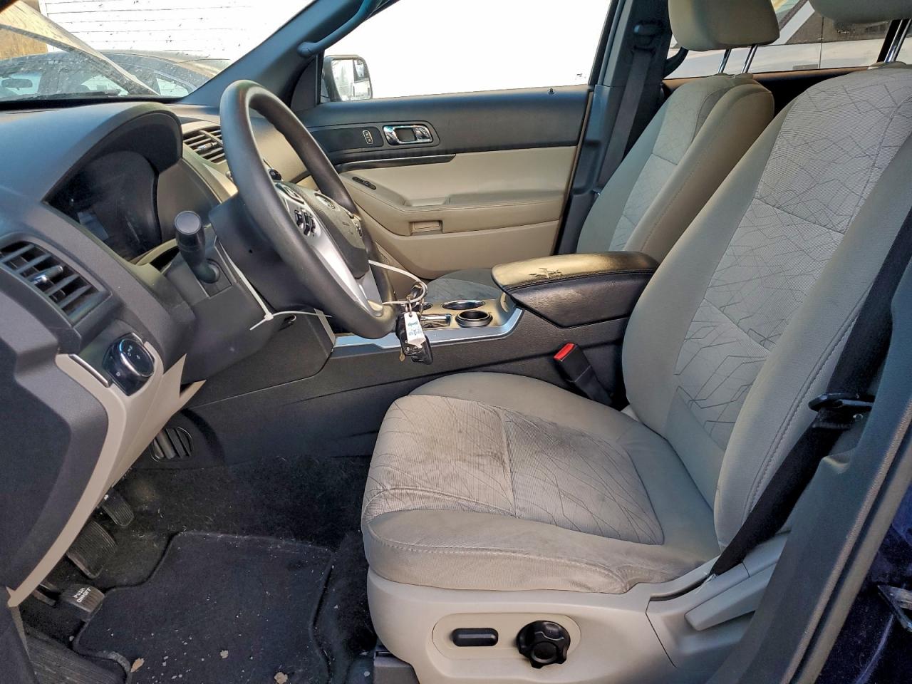2011 FORD EXPLORER photo 13