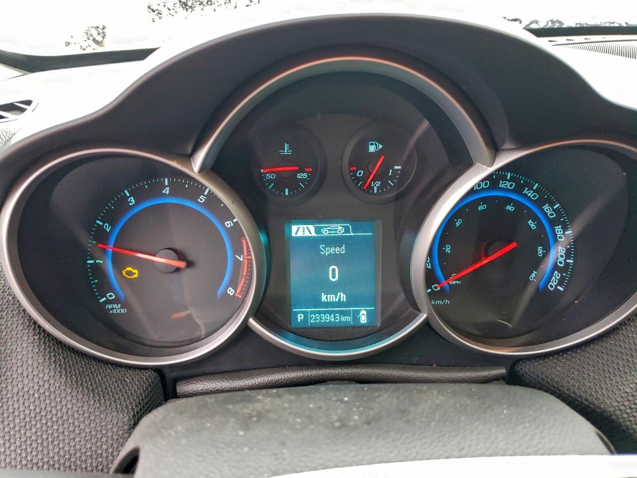 2016 CHEVROLET CRUZE LIMITED LT photo 17