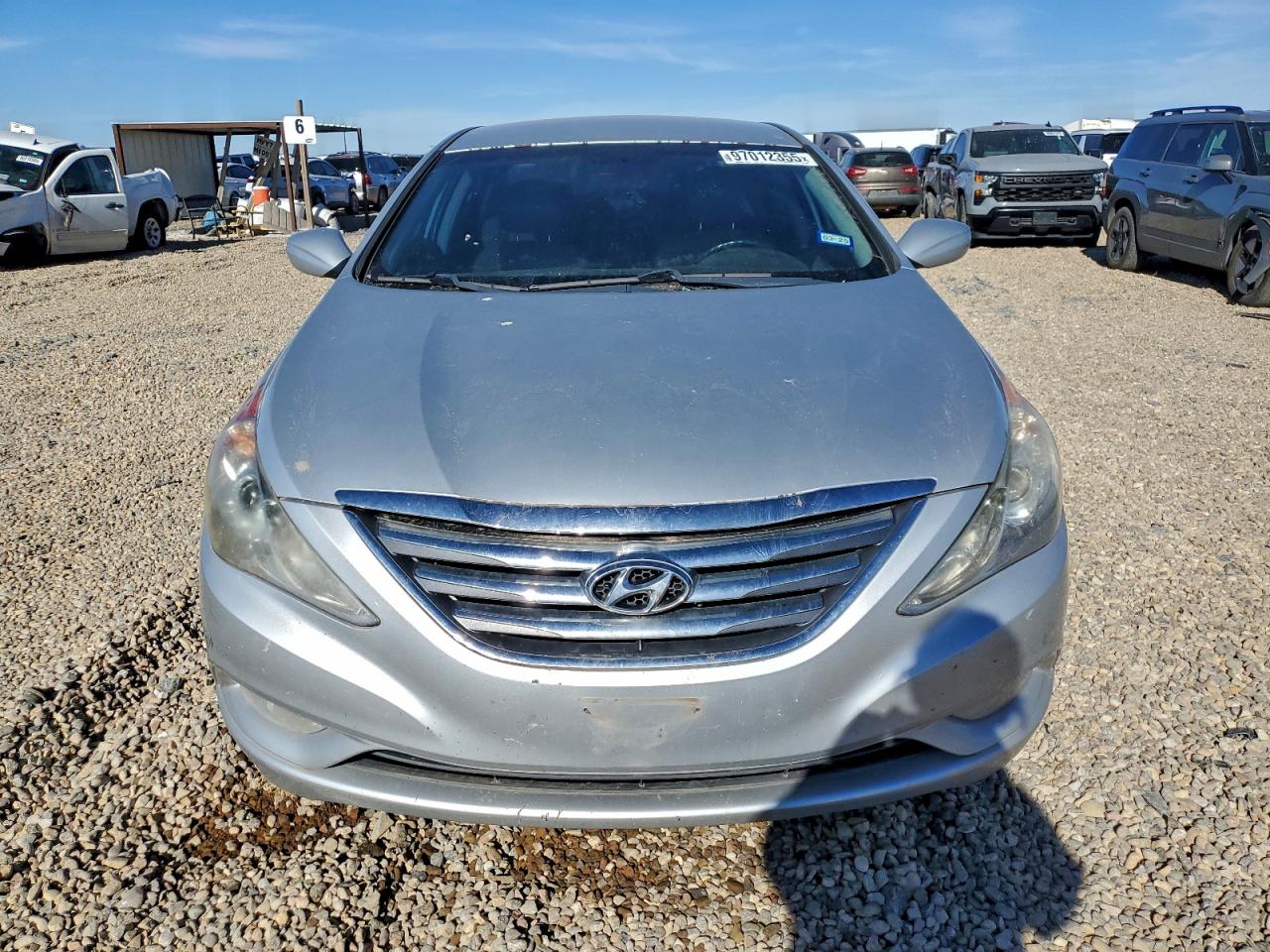 2011 HYUNDAI SONATA SE photo 13