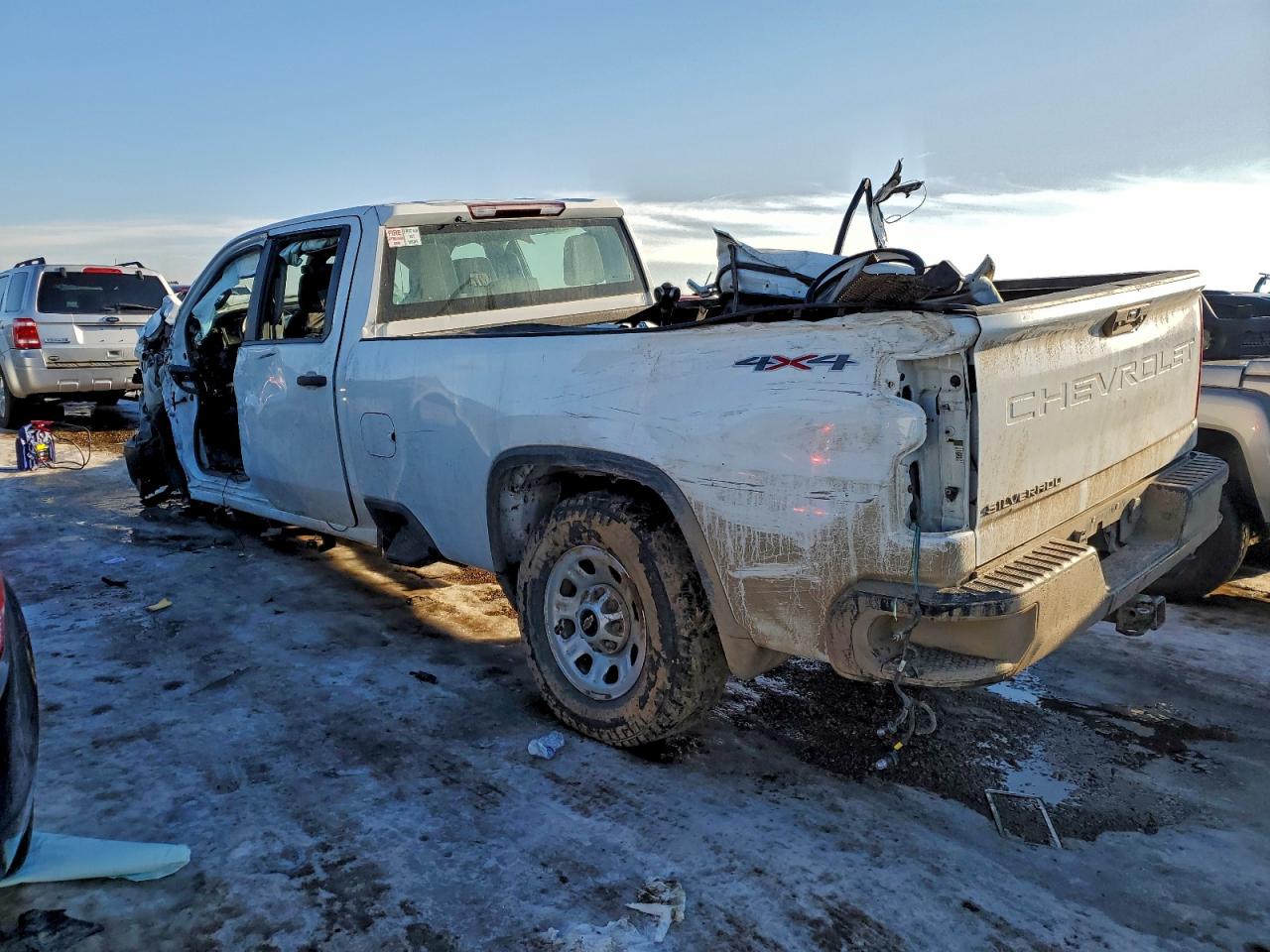 2023 CHEVROLET SILVERADO K3500 photo 3