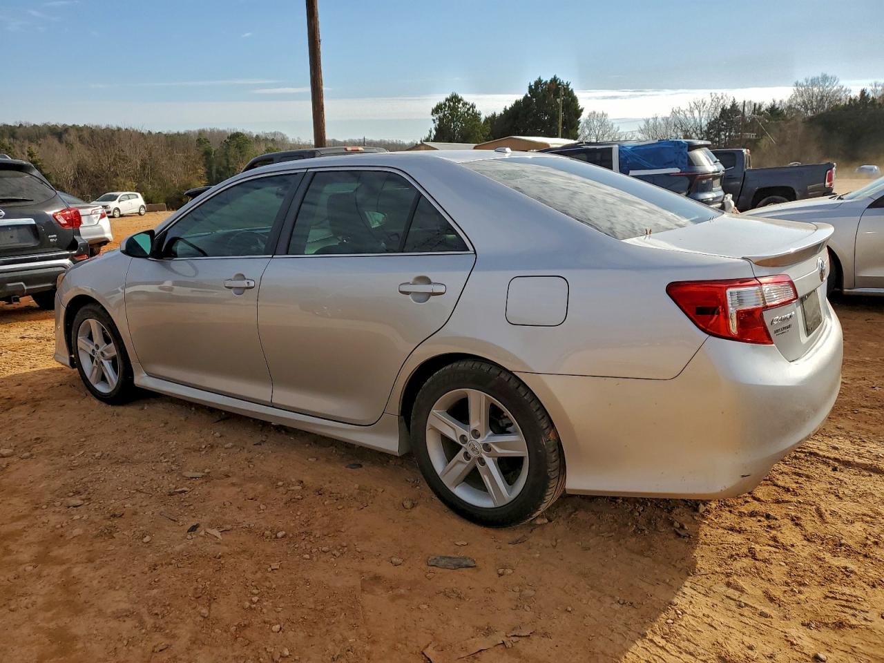 2012 TOYOTA CAMRY BASE photo 2