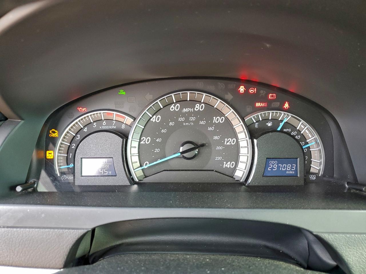 2012 TOYOTA CAMRY BASE photo 9