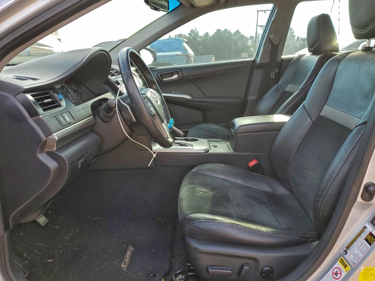2012 TOYOTA CAMRY BASE photo 7
