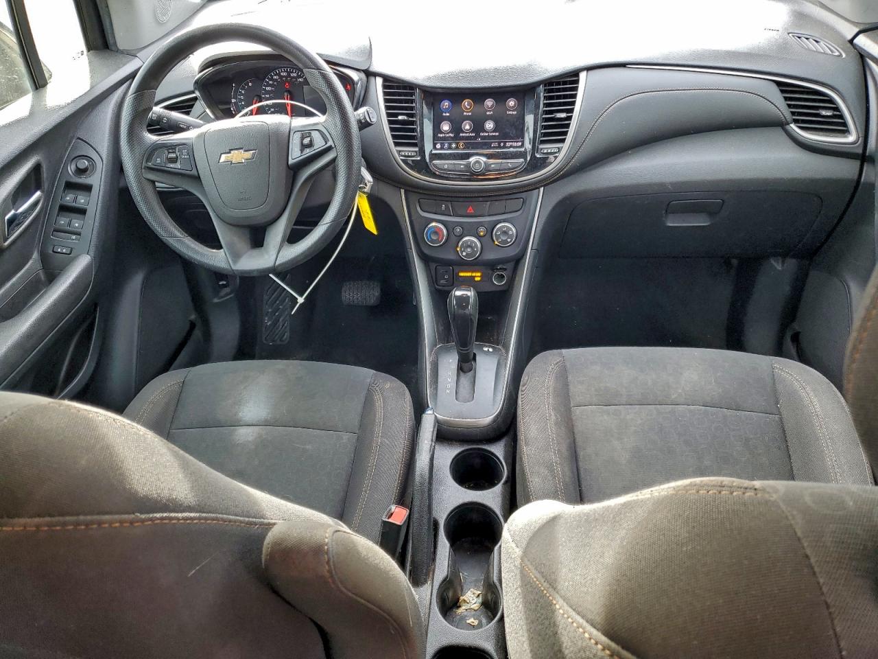 2020 CHEVROLET TRAX LS photo 22
