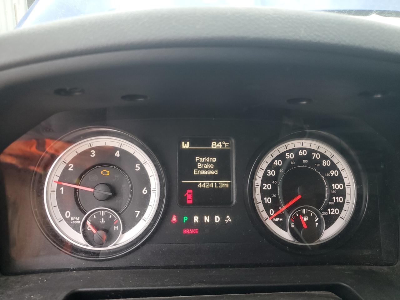 2015 RAM 1500 ST photo 9