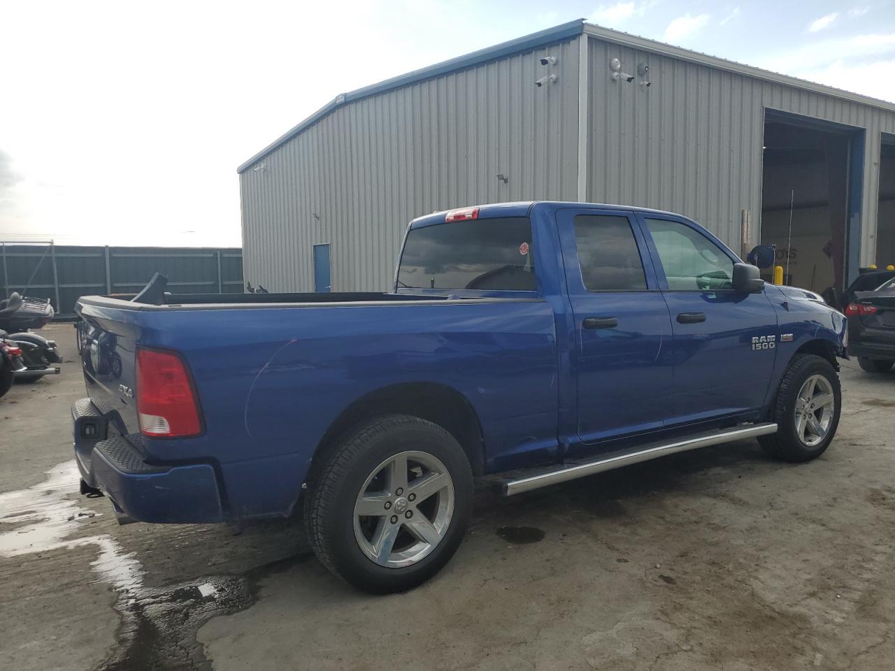 2015 RAM 1500 ST photo 3