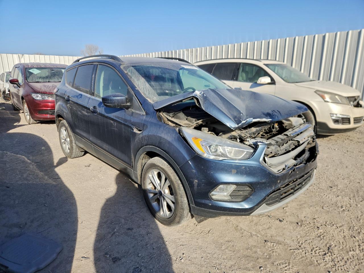 2018 FORD ESCAPE SEL photo 4