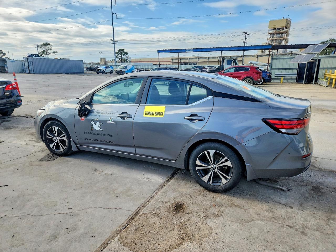 2022 NISSAN SENTRA SV photo 2