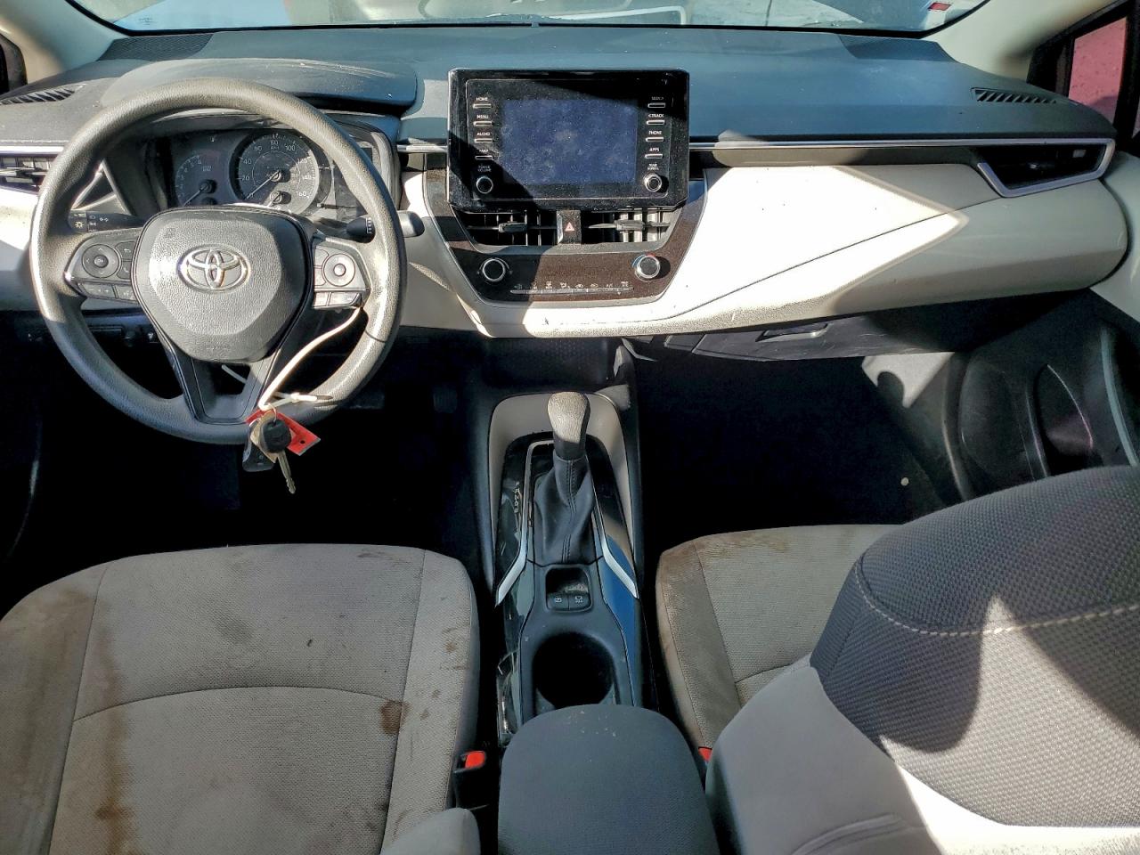 2020 TOYOTA COROLLA L photo 15