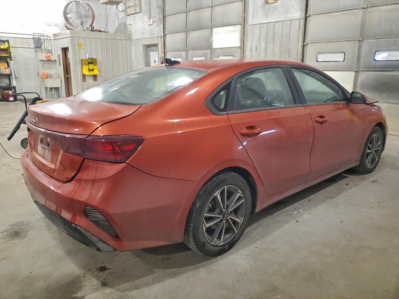 2024 KIA FORTE LX photo 5