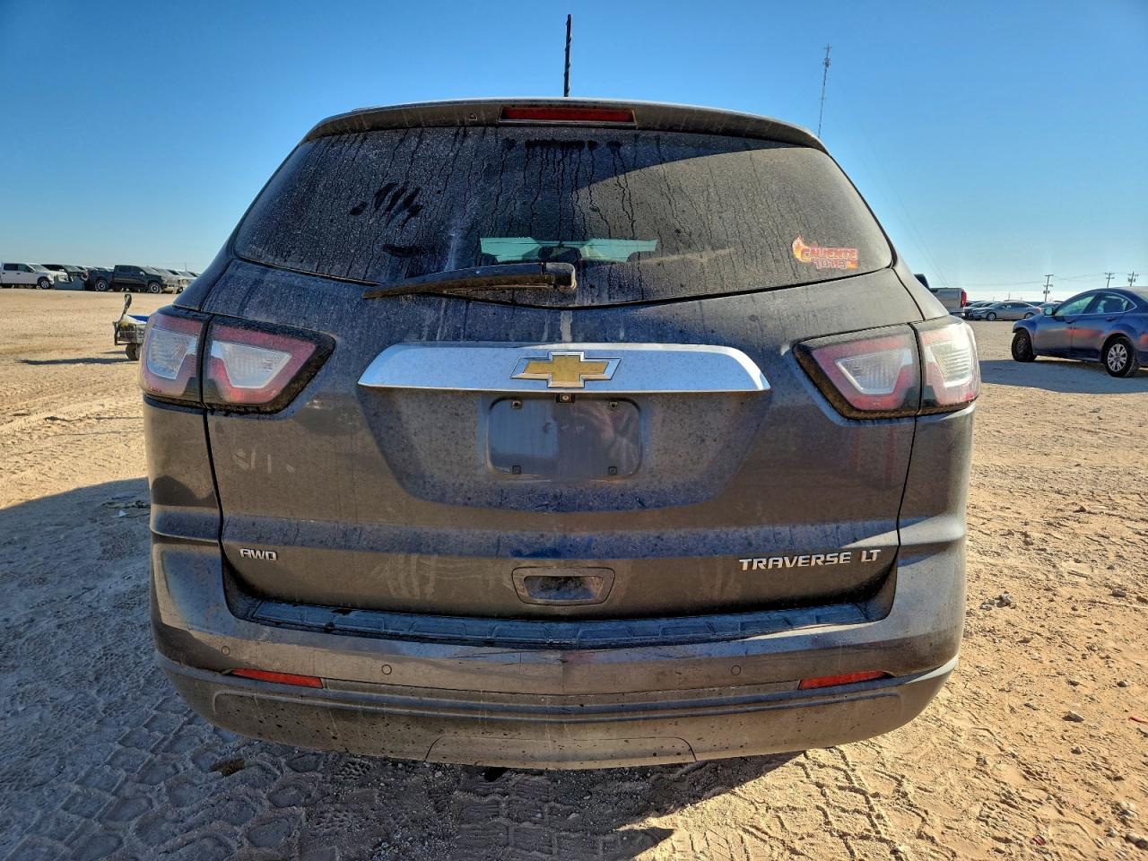 2014 CHEVROLET TRAVERSE LT photo 6