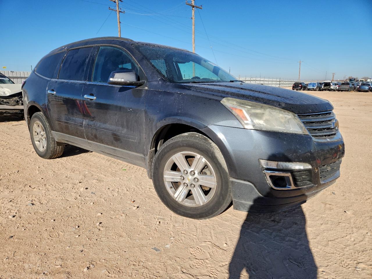 2014 CHEVROLET TRAVERSE LT photo 4