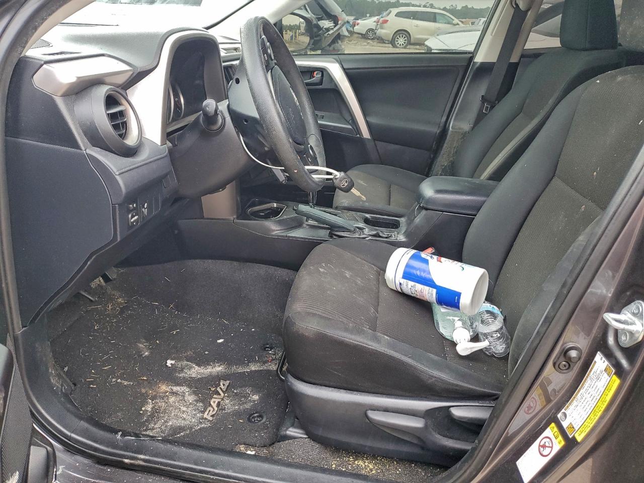 2016 TOYOTA RAV4 LE photo 7