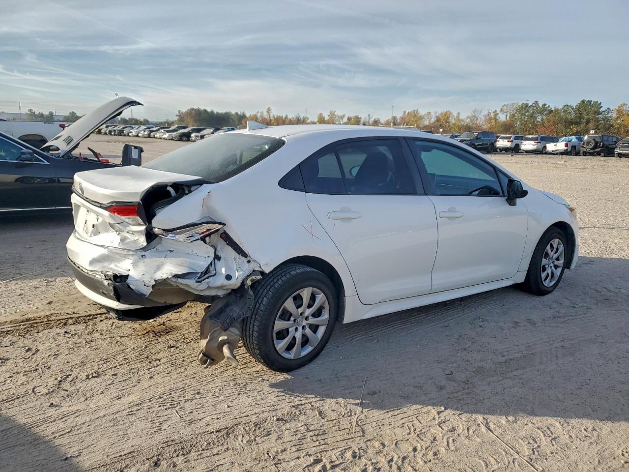 2020 TOYOTA COROLLA LE photo 5