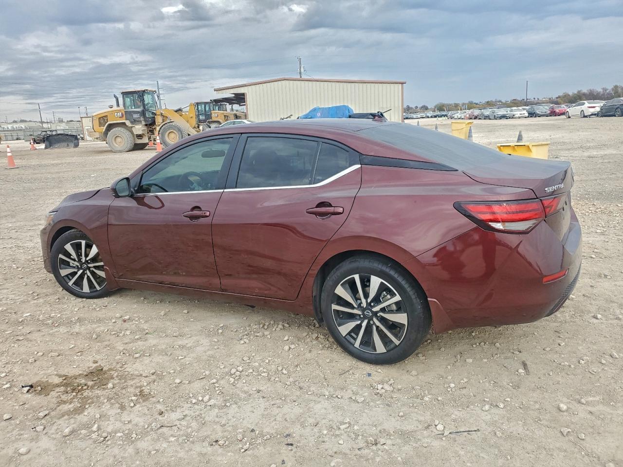2025 NISSAN SENTRA SV photo 3