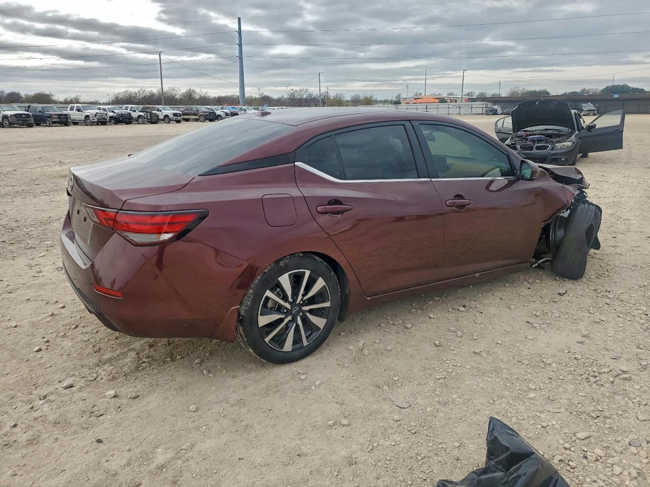 2025 NISSAN SENTRA SV photo 5