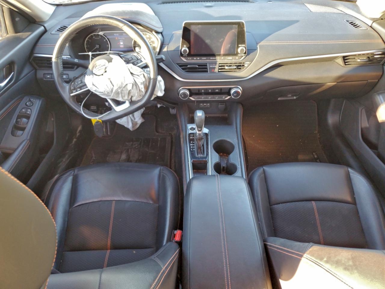2019 NISSAN ALTIMA SR photo 15