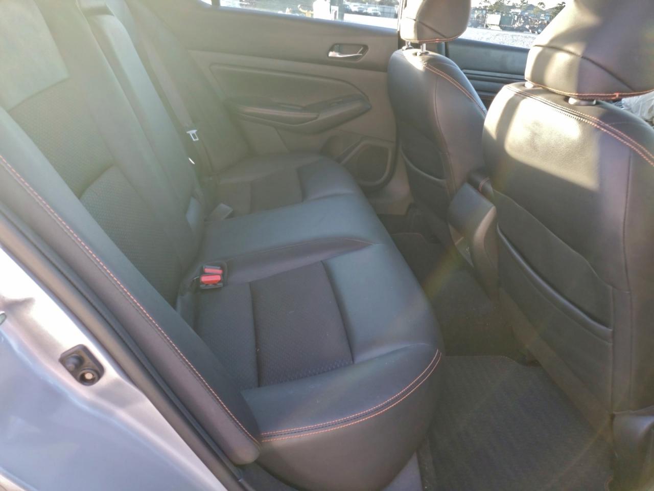 2019 NISSAN ALTIMA SR photo 19