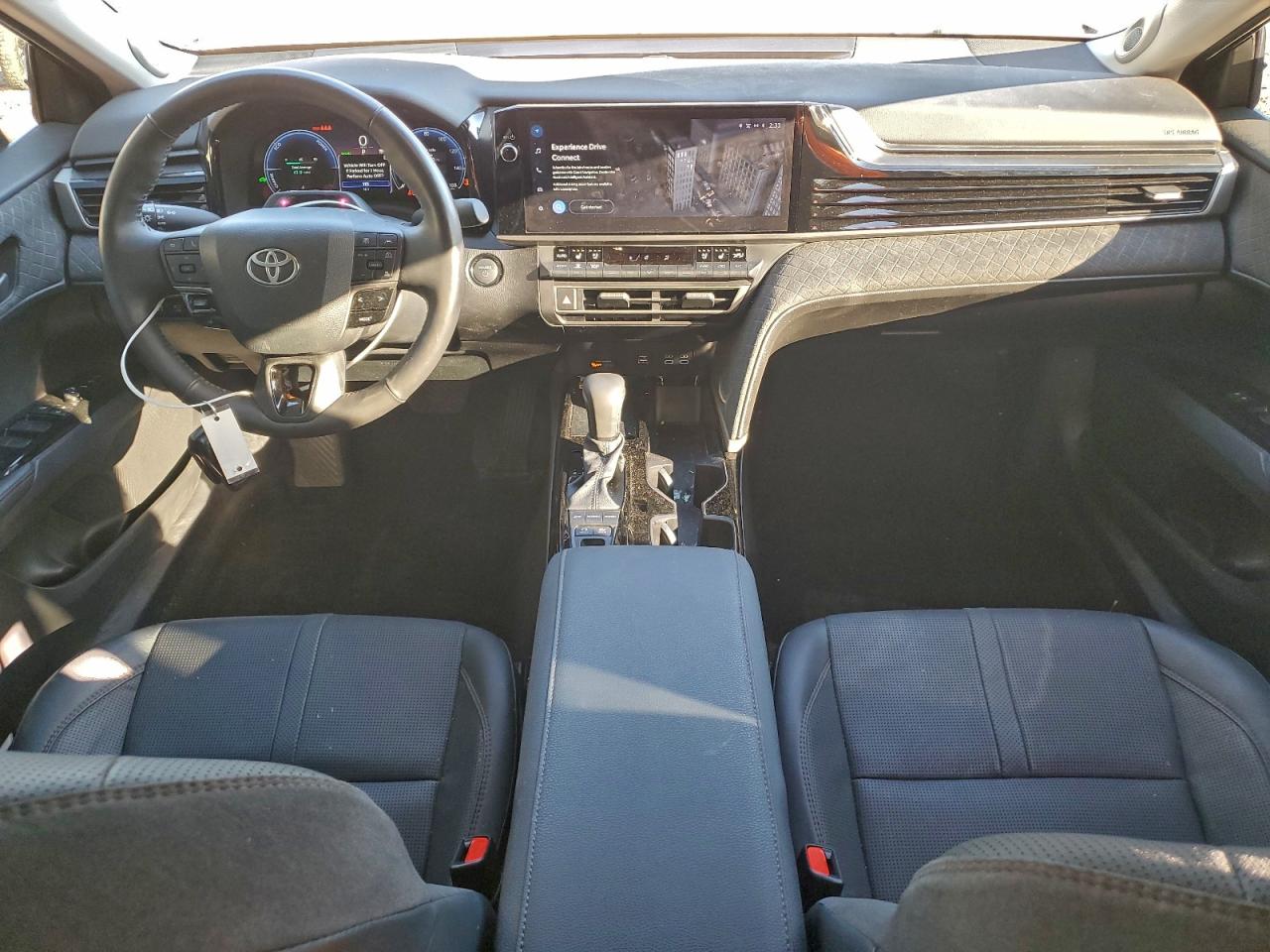 2025 TOYOTA CAMRY XSE photo 15
