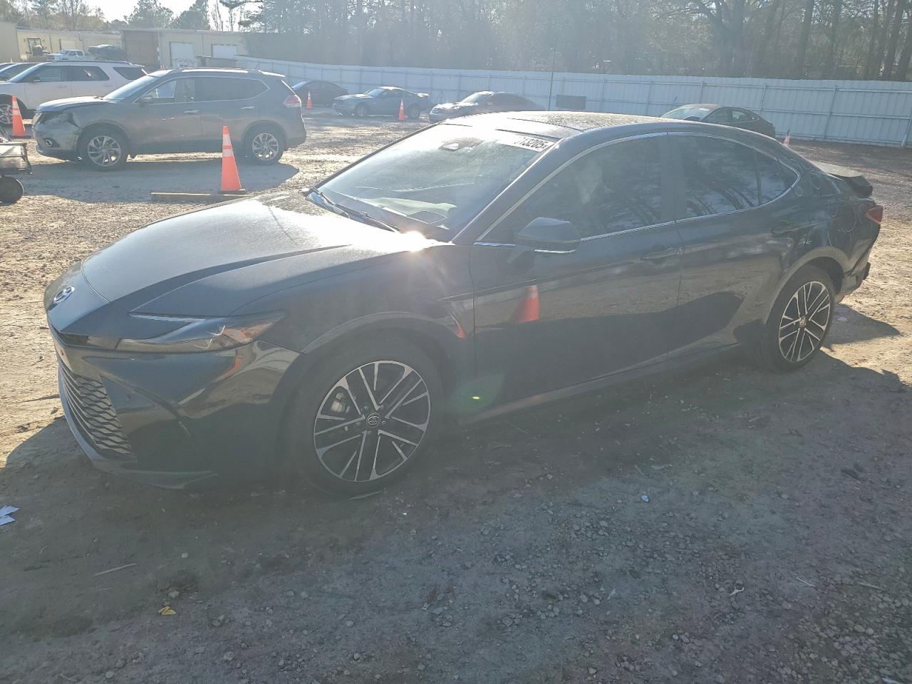 2025 TOYOTA CAMRY