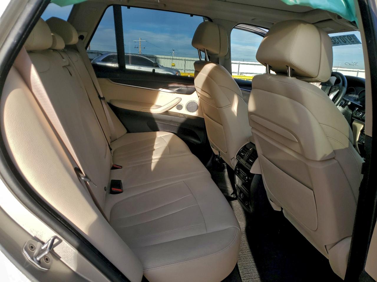 2016 BMW X5 XDRIVE50I photo 11