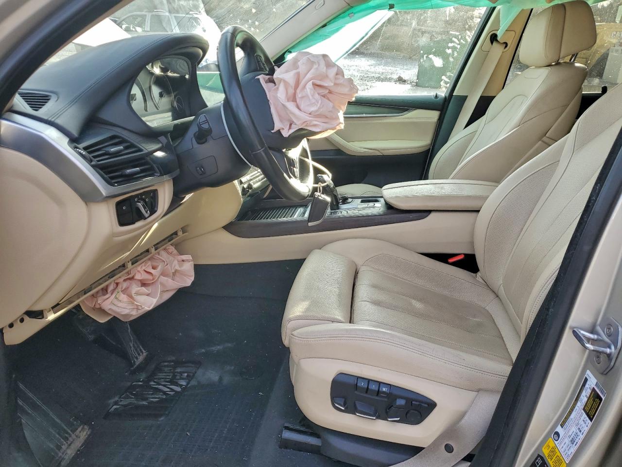 2016 BMW X5 XDRIVE50I photo 7
