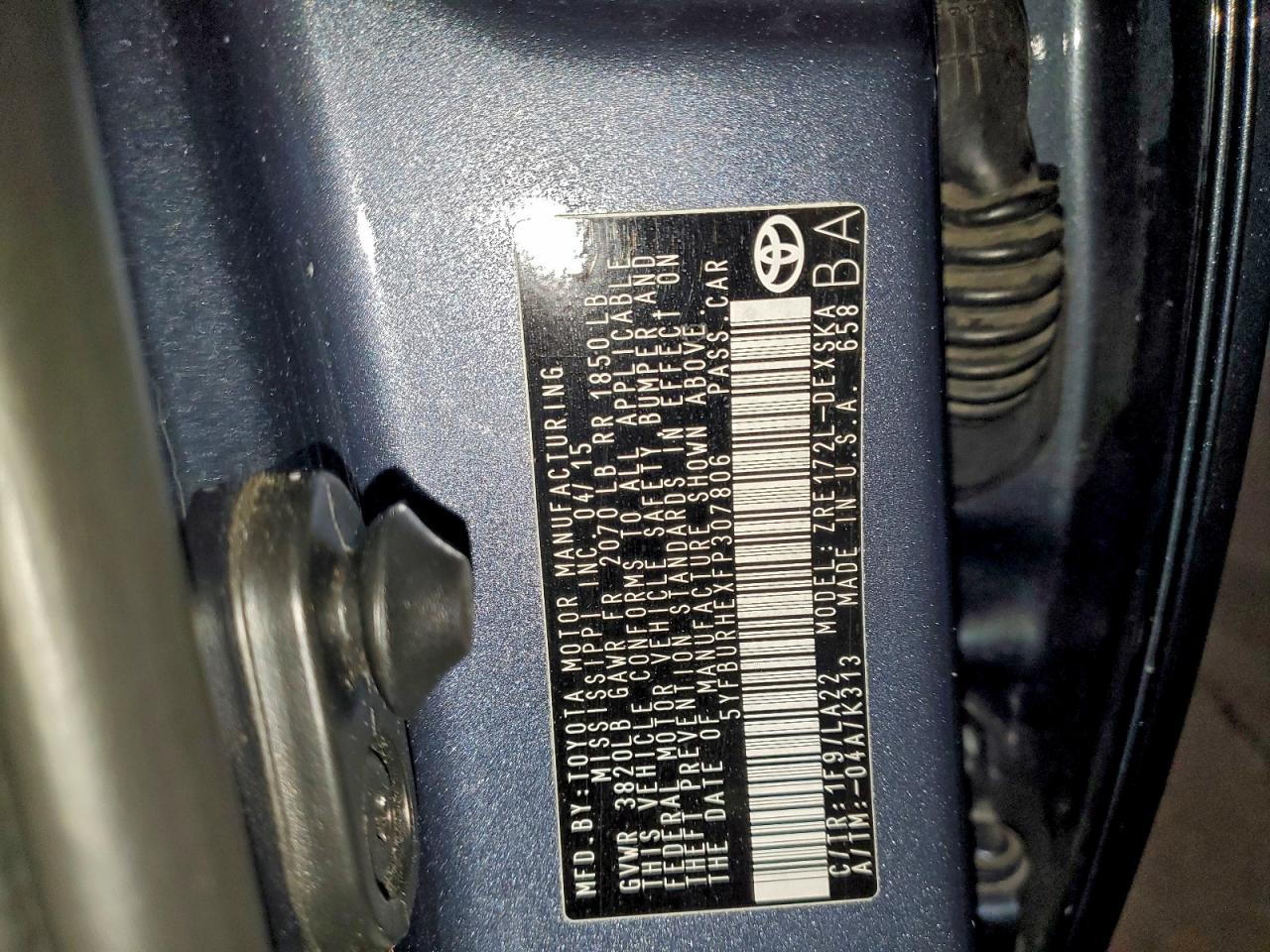 2015 TOYOTA COROLLA L photo 13