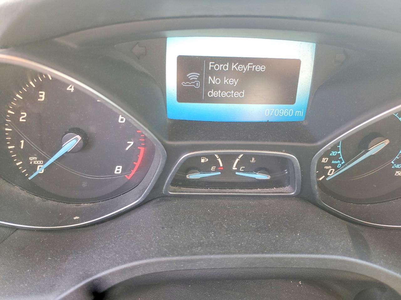 2013 FORD ESCAPE SEL photo 9