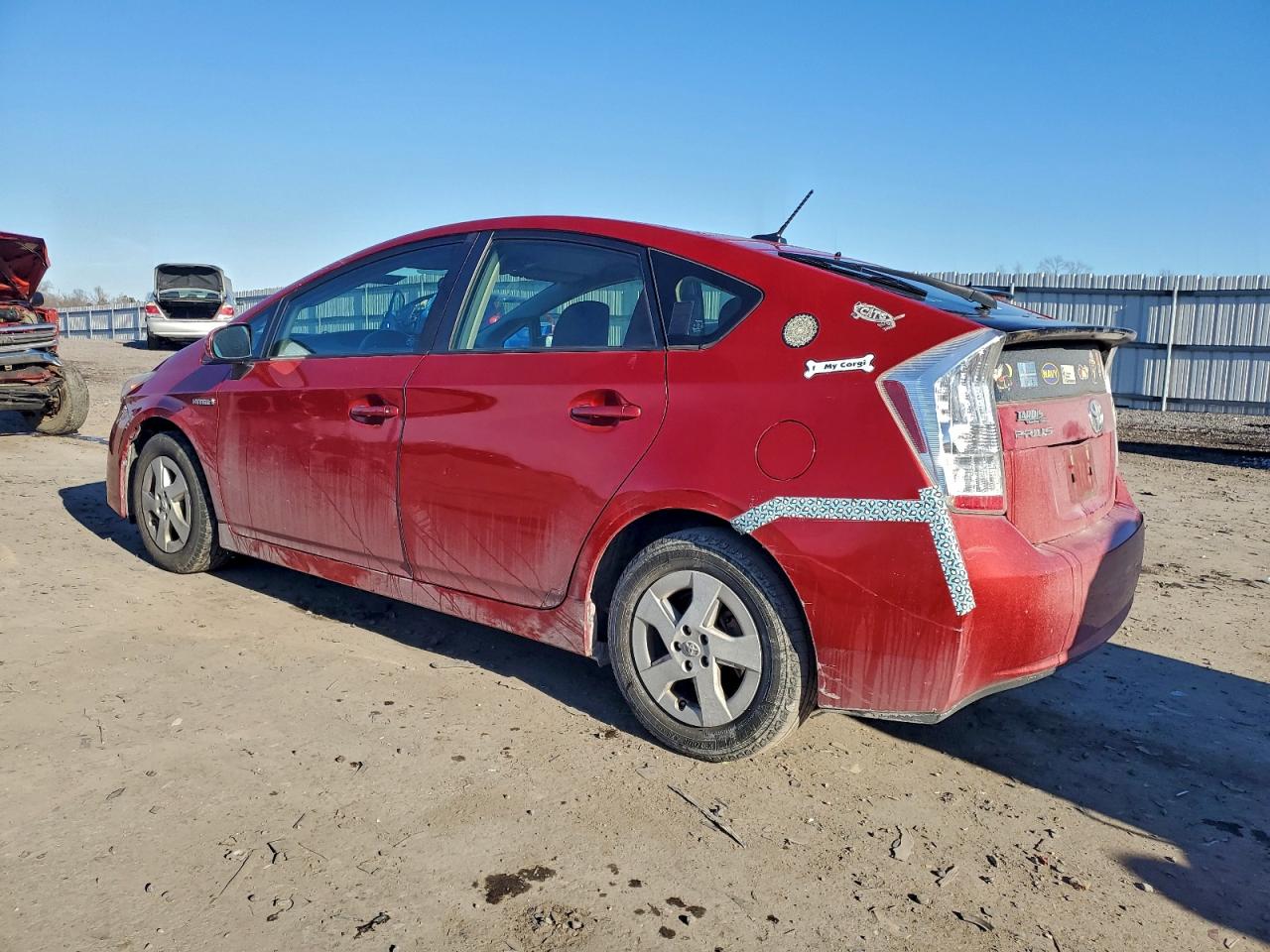 2011 TOYOTA PRIUS photo 2