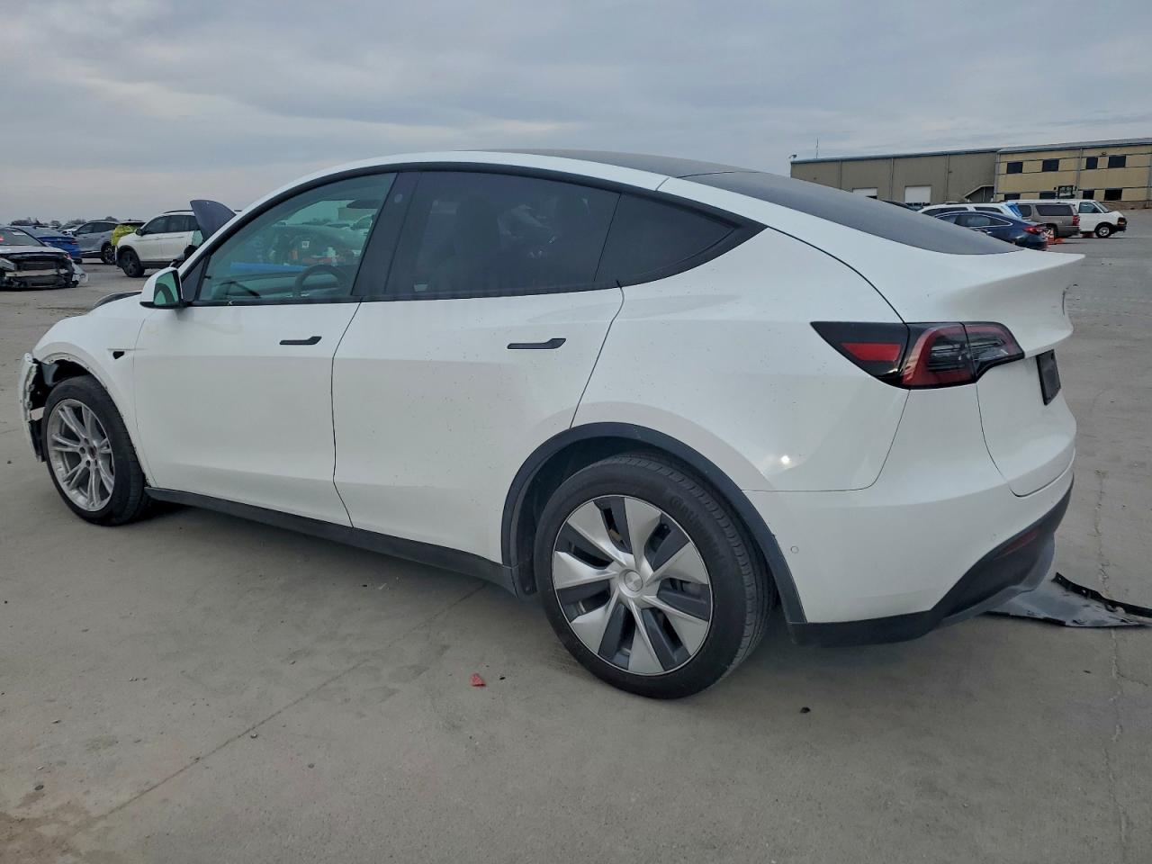 2021 TESLA MODEL Y photo 2