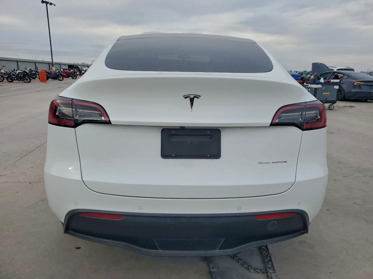 2021 TESLA MODEL Y photo 6