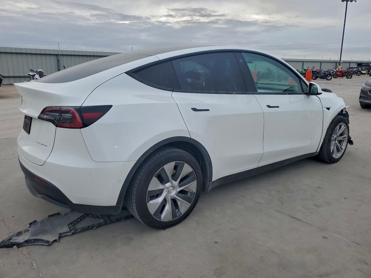 2021 TESLA MODEL Y photo 3