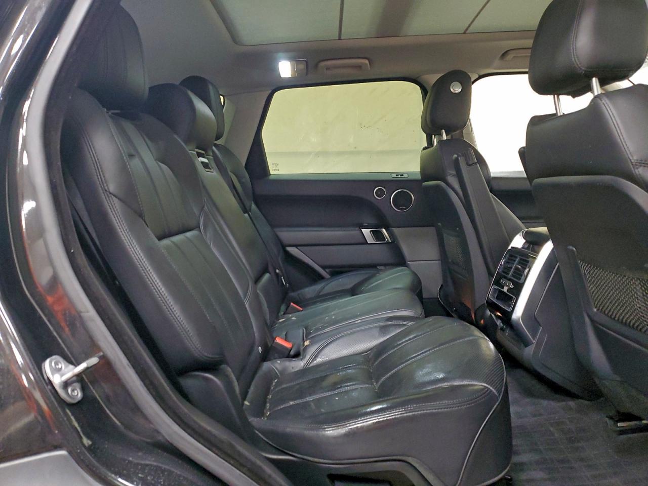 2016 LAND ROVER RANGE ROVER SPORT HSE photo 11
