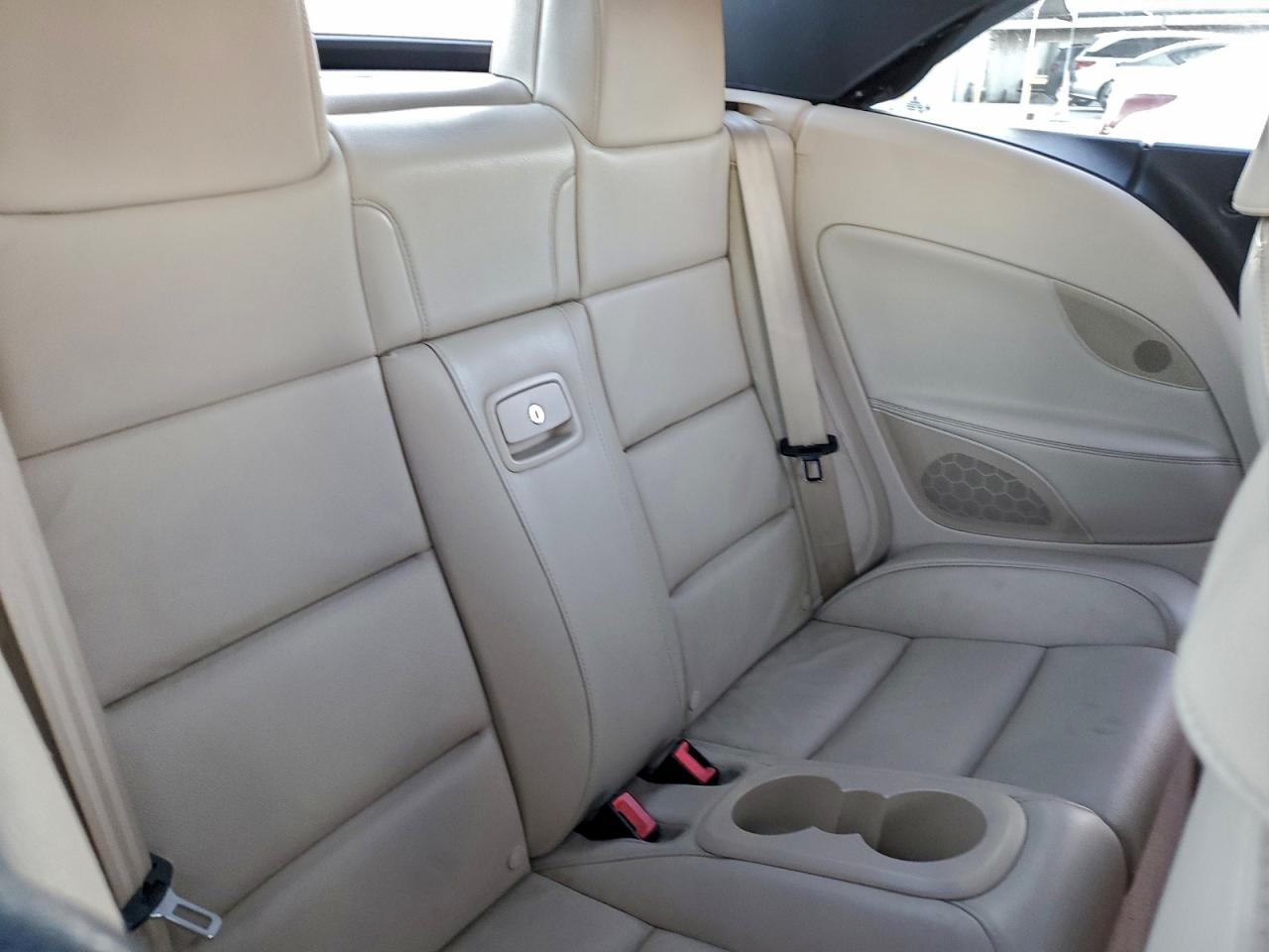 2012 VOLKSWAGEN EOS LUX photo 10