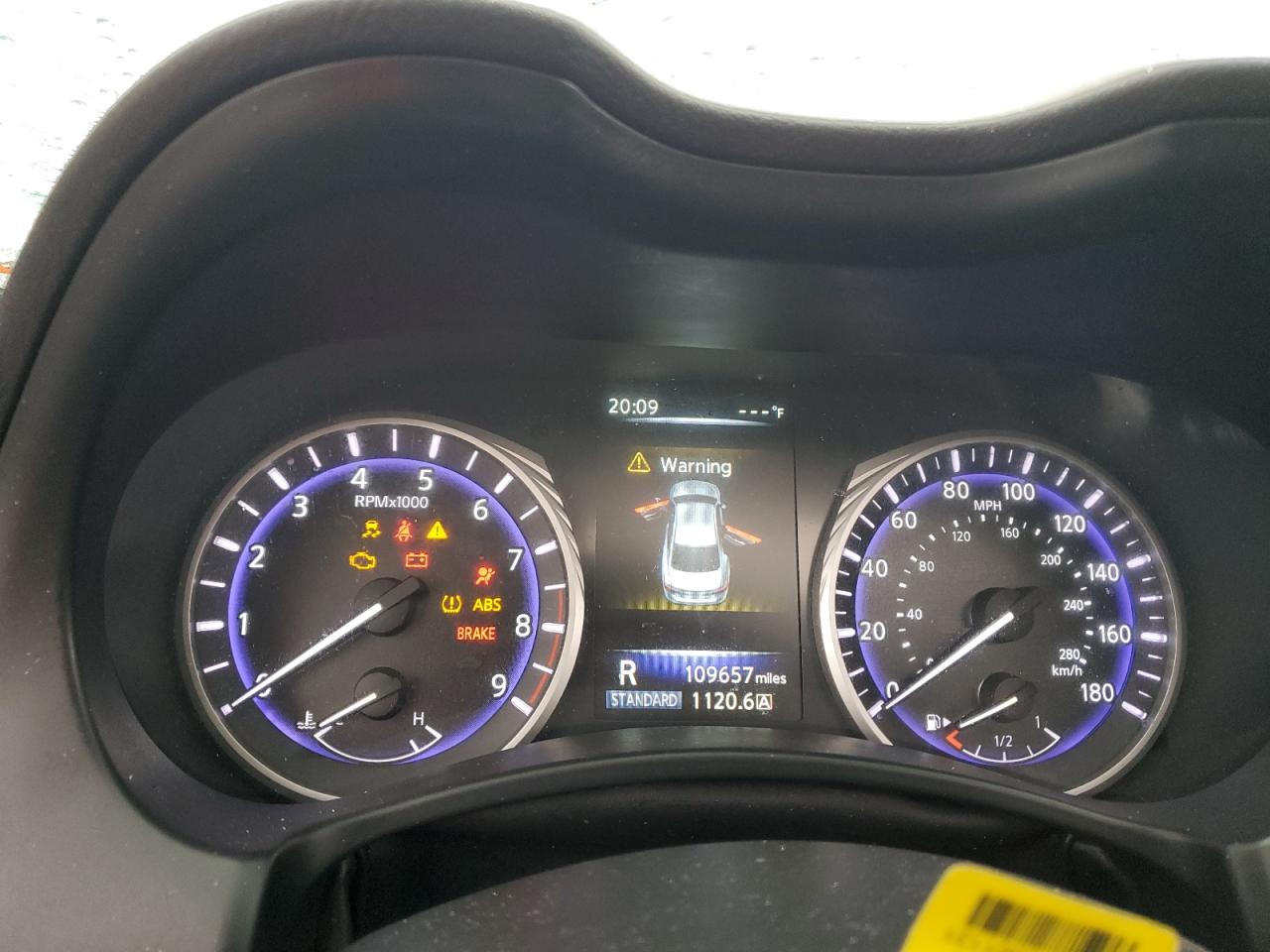 2015 INFINITI Q50 BASE photo 17