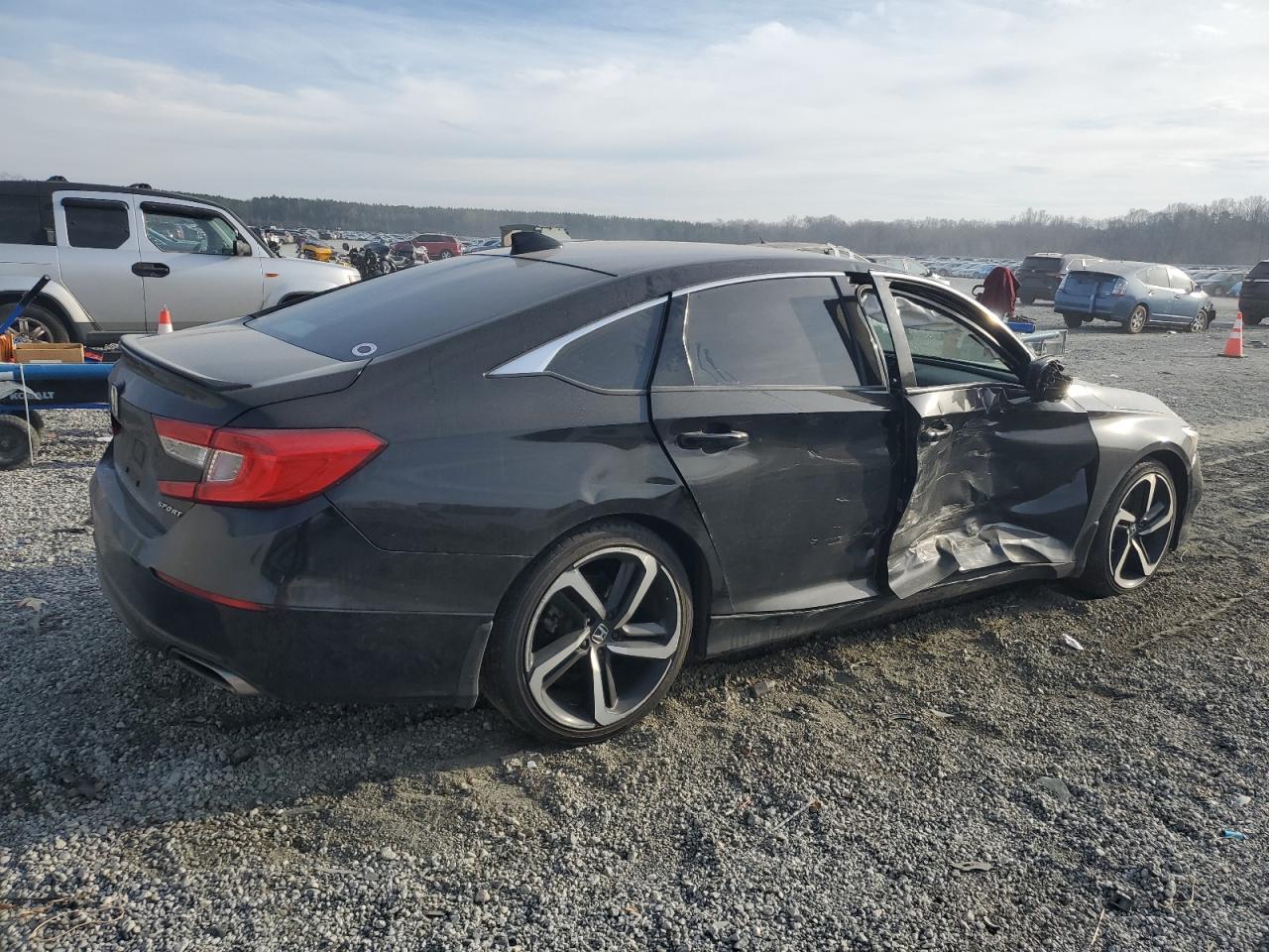 2020 HONDA ACCORD SPORT photo 3