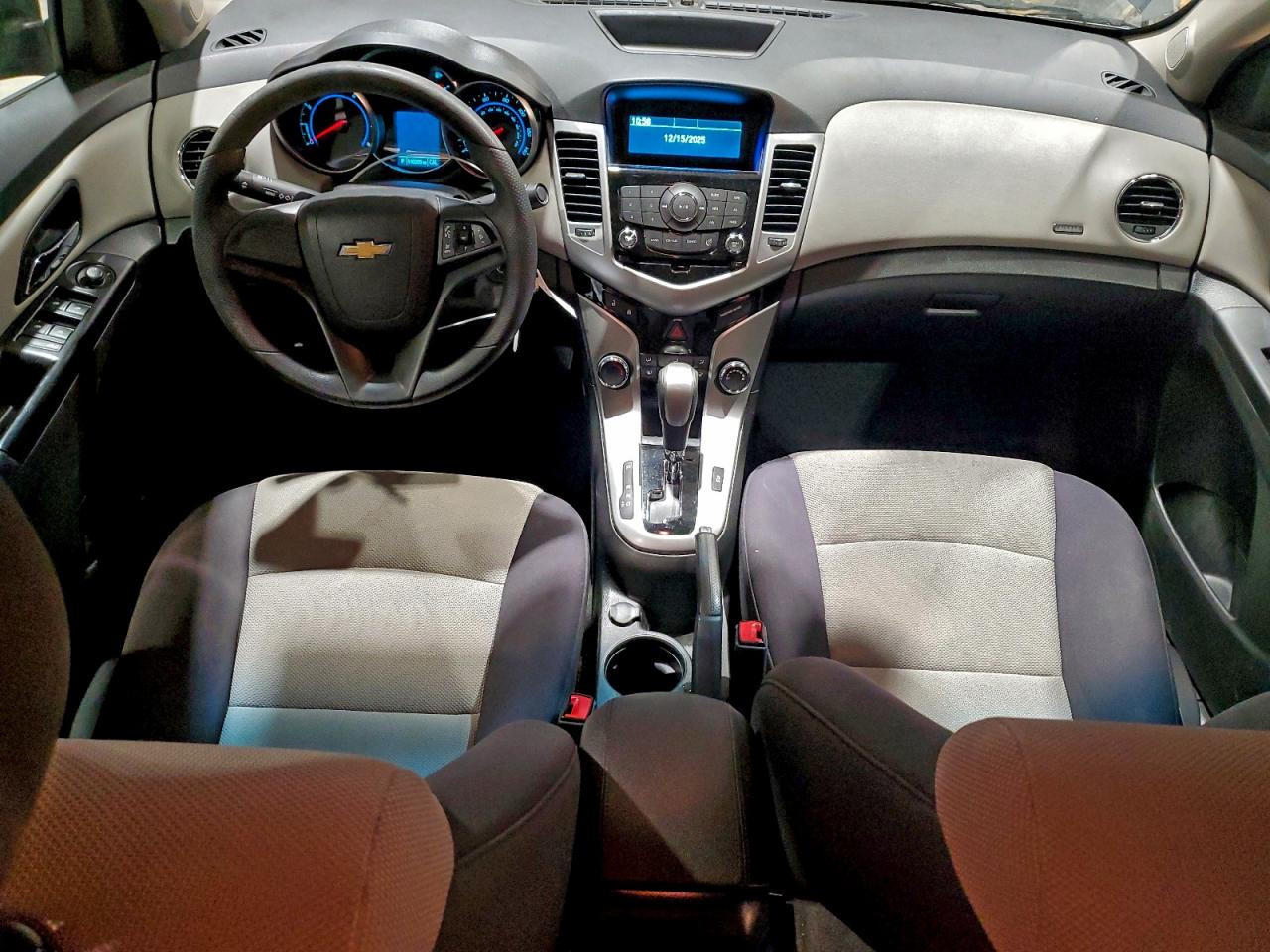 2014 CHEVROLET CRUZE LS photo 22