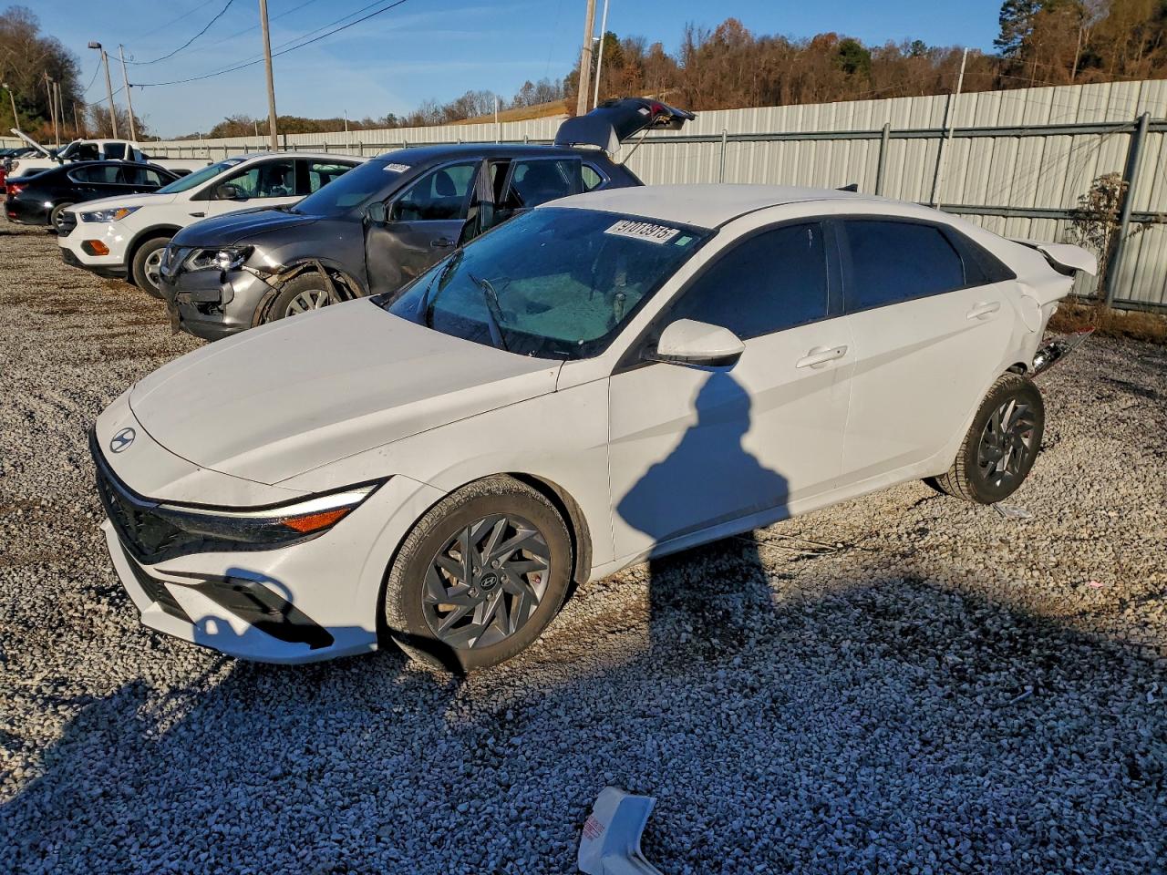 2024 HYUNDAI ELANTRA