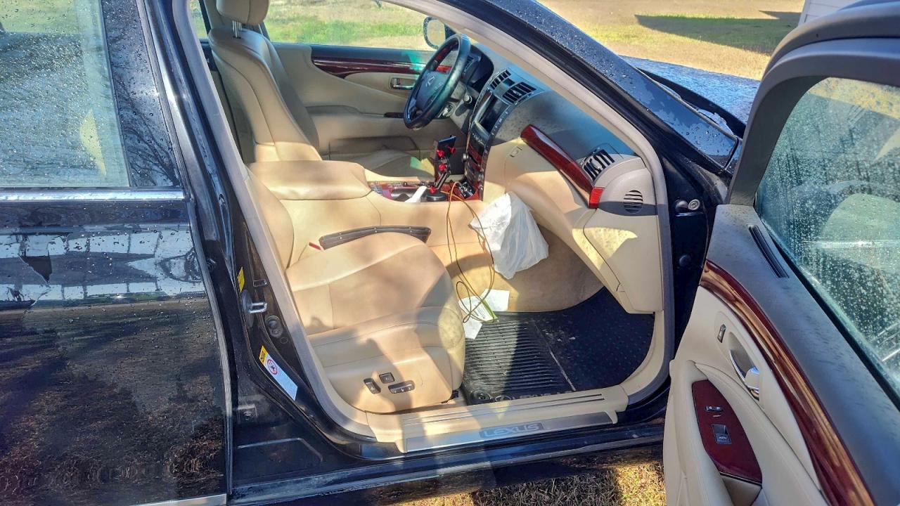2009 LEXUS LS 460 photo 5
