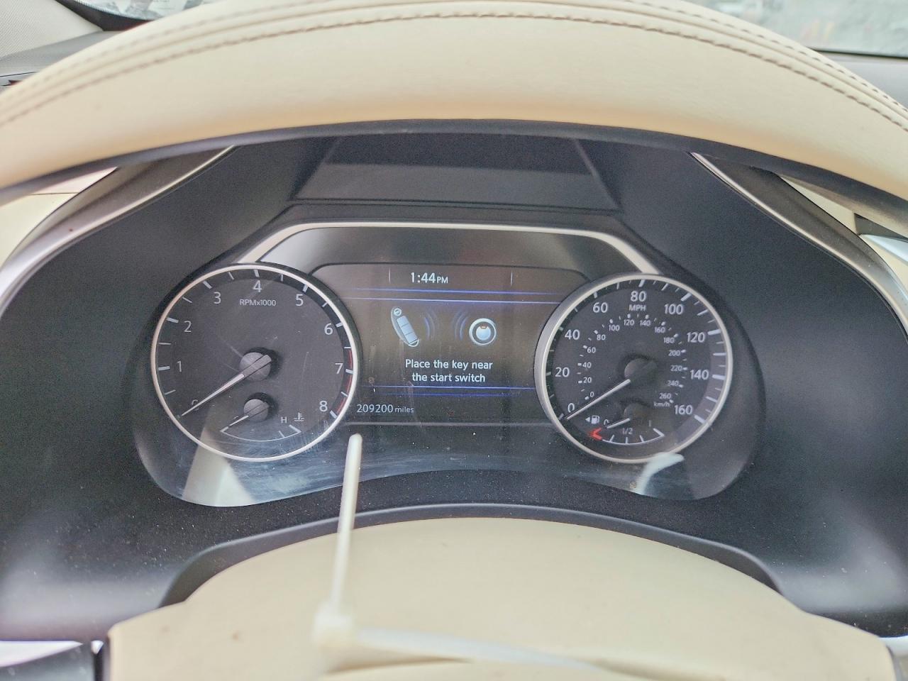 2015 NISSAN MURANO S photo 9