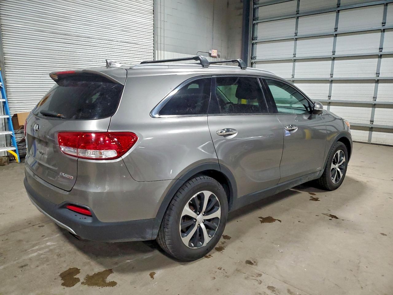 2016 KIA SORENTO EX photo 3