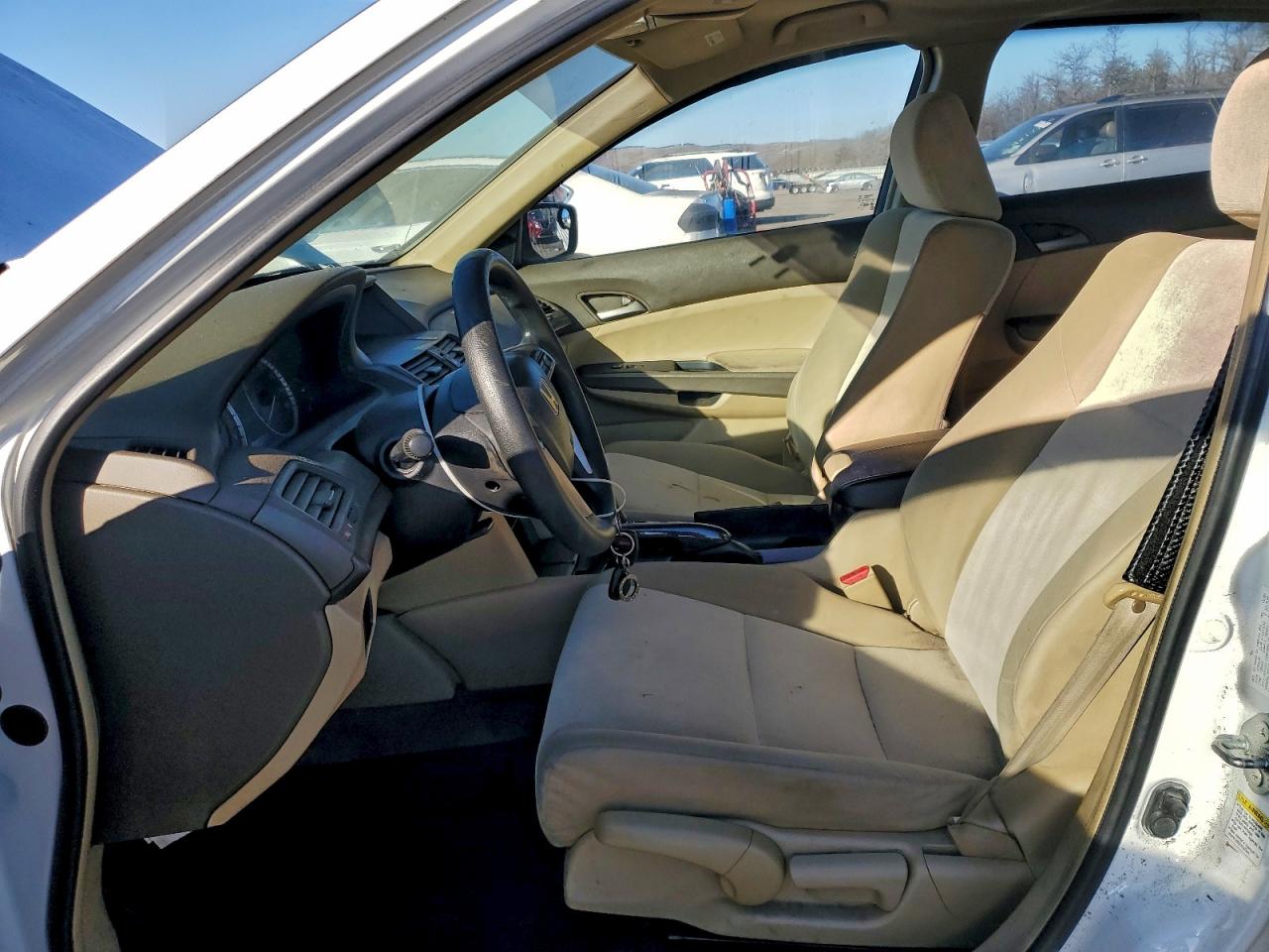 2008 HONDA ACCORD LX photo 7