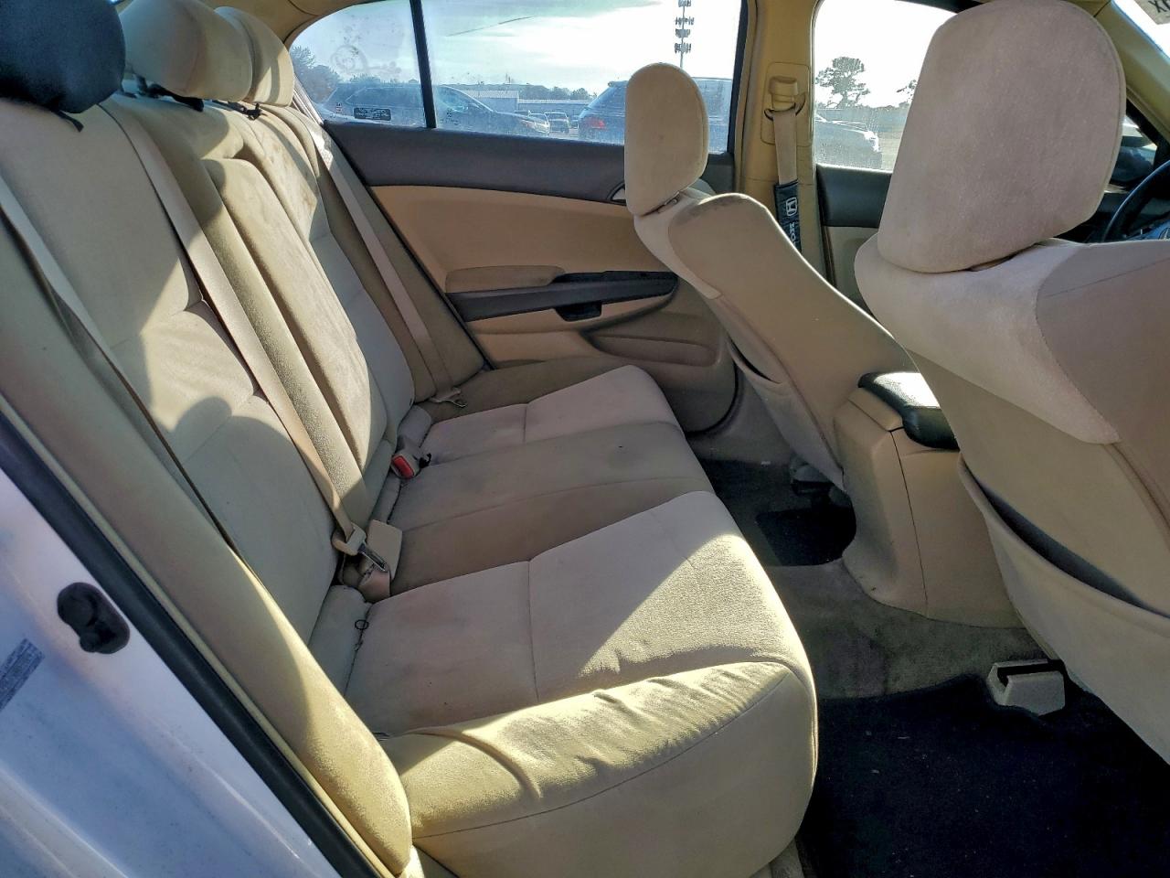 2008 HONDA ACCORD LX photo 10