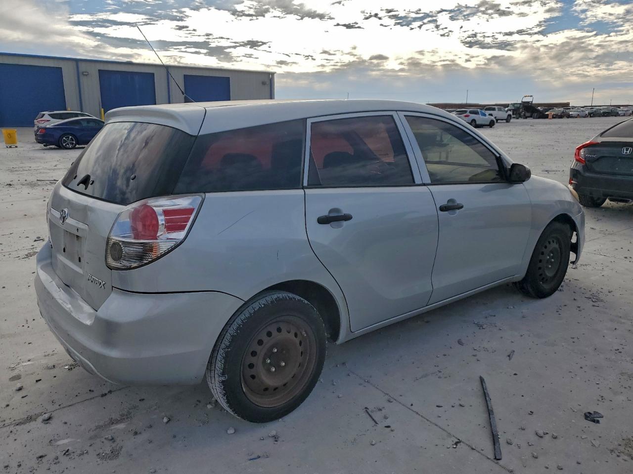 2008 TOYOTA COROLLA MATRIX XR photo 3