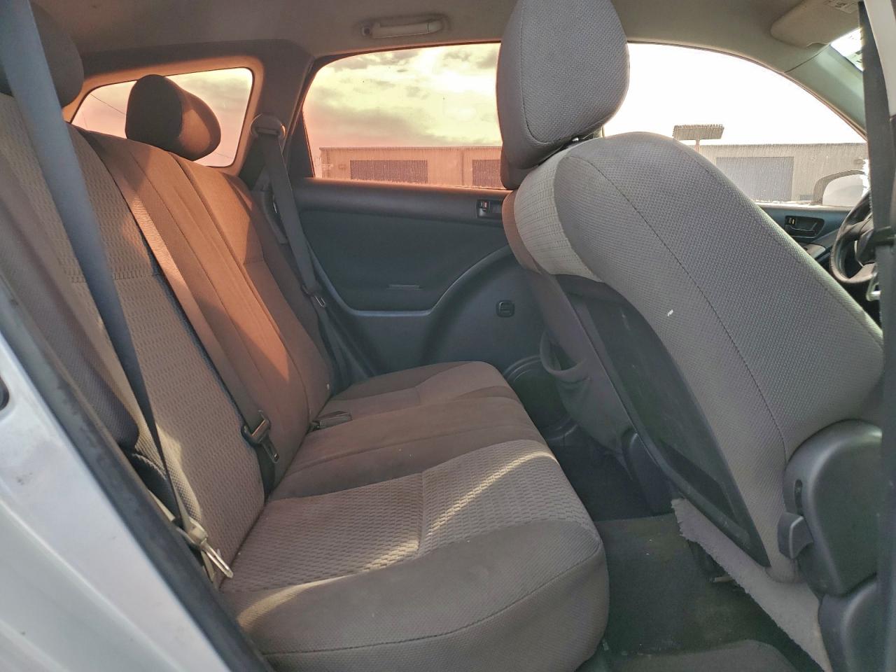 2008 TOYOTA COROLLA MATRIX XR photo 10